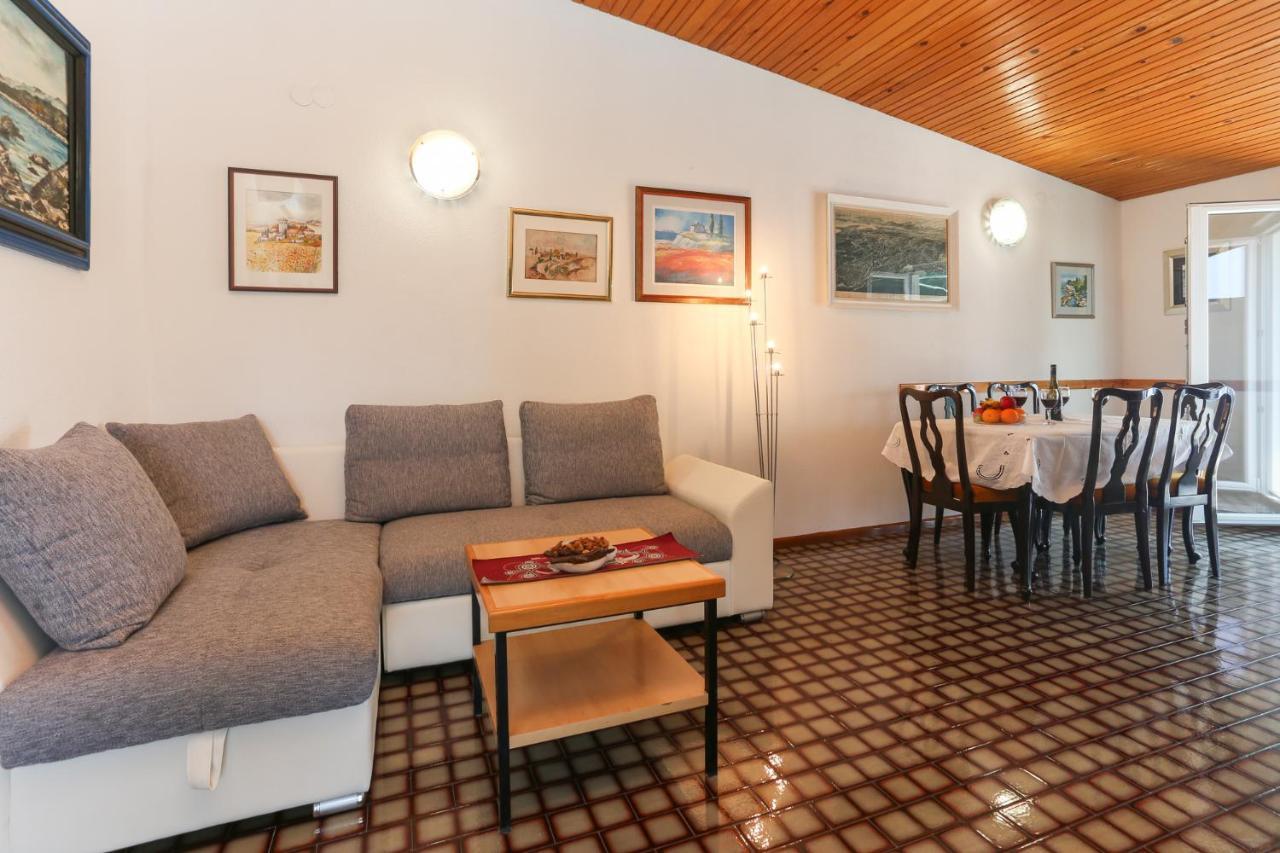 Apartman Mavarcica A4 Trogir Exterior photo